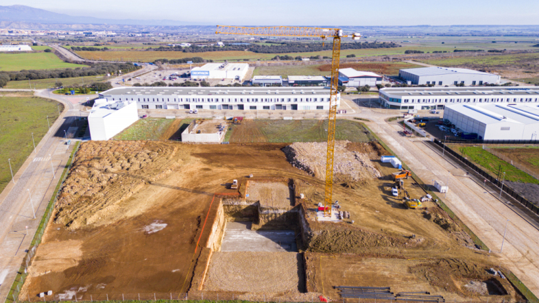 Construcción de una fábrica de piensos para ISF en Huesca